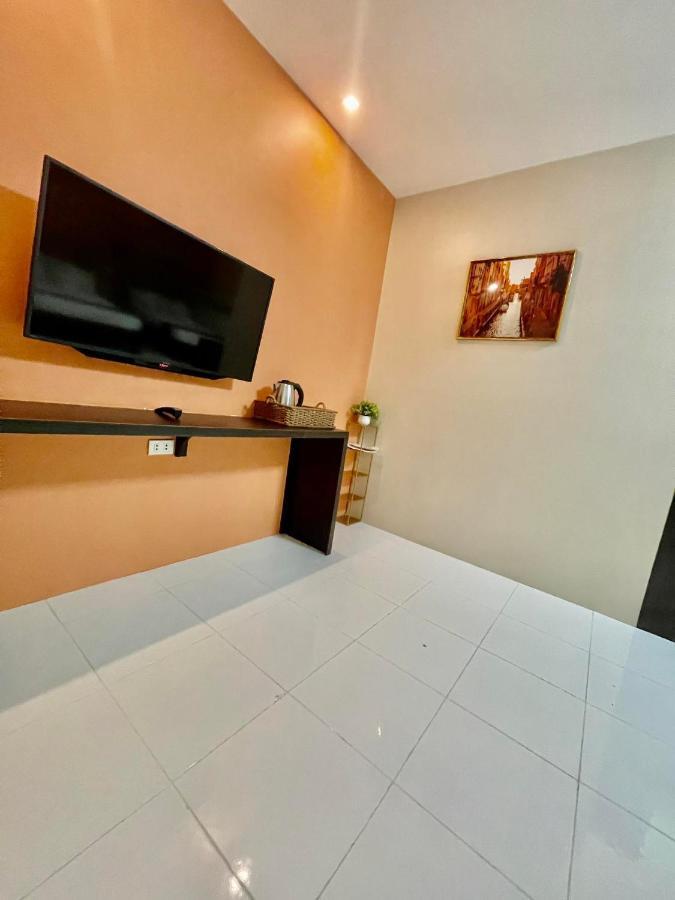 Hotel Dorotea Puerto Galera Eksteriør bilde