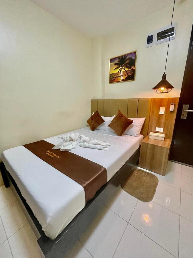 Hotel Dorotea Puerto Galera Eksteriør bilde